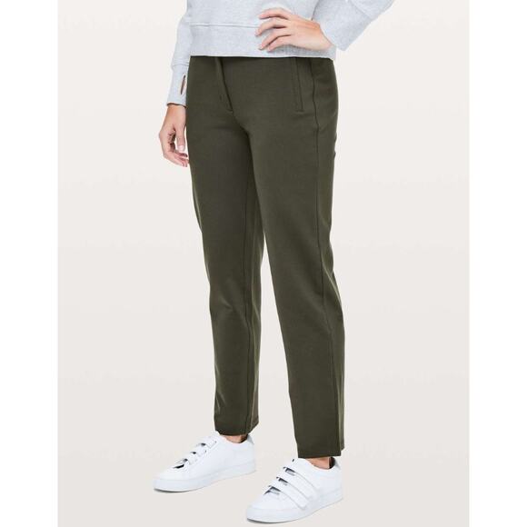 Lululemon Athletica On The Move Trouser Pant Ponte Green Active Travel Size 4 - Picture 1 of 11